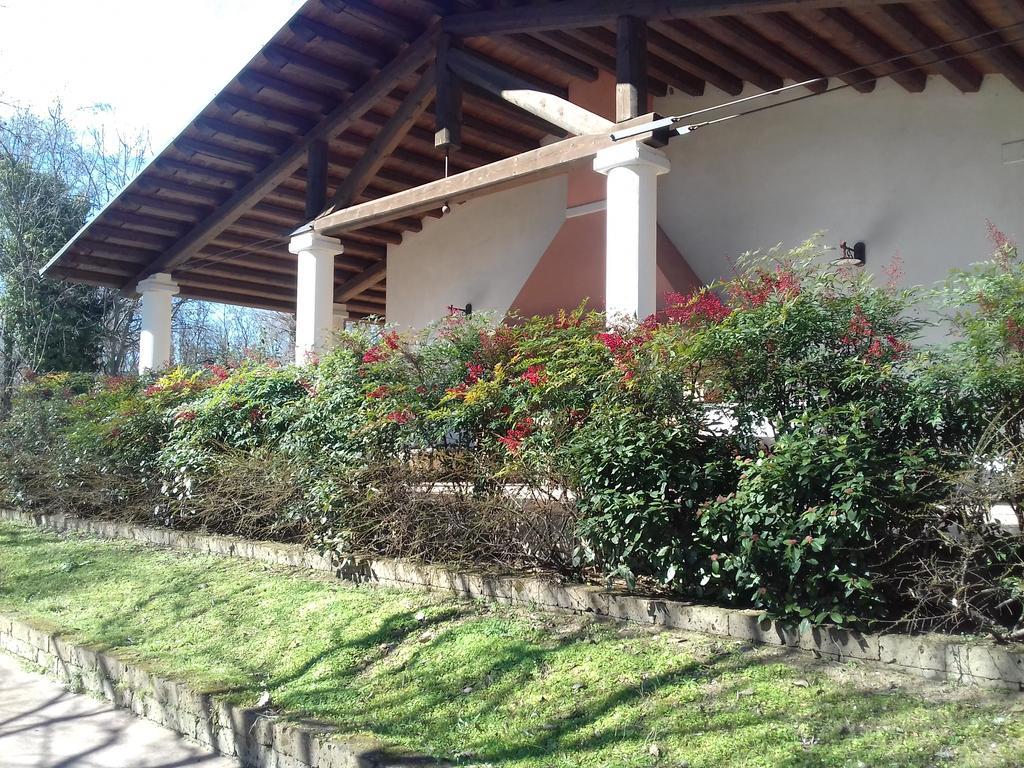 Agriturismo Lupo Bianco Monzambano Exterior foto